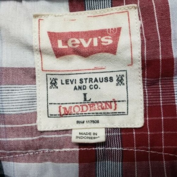 Levi's Modern Button front Shirt Men Size Large - Picture 4 of 8